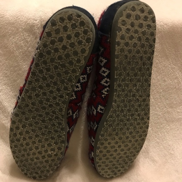 Toms Women’s Wool Classic Knit Geo Diamond Patterned Multi-Colored Slip-On Shoes - Picture 5 of 5